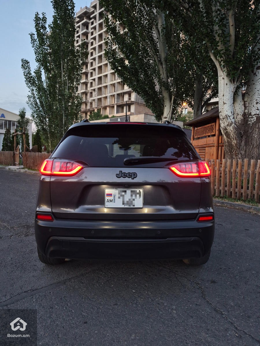 JEEP CHEROKEE 2019/2 2.4L - image 8