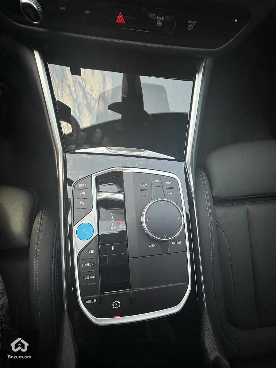 Bmw i4 edrive35 - image 10