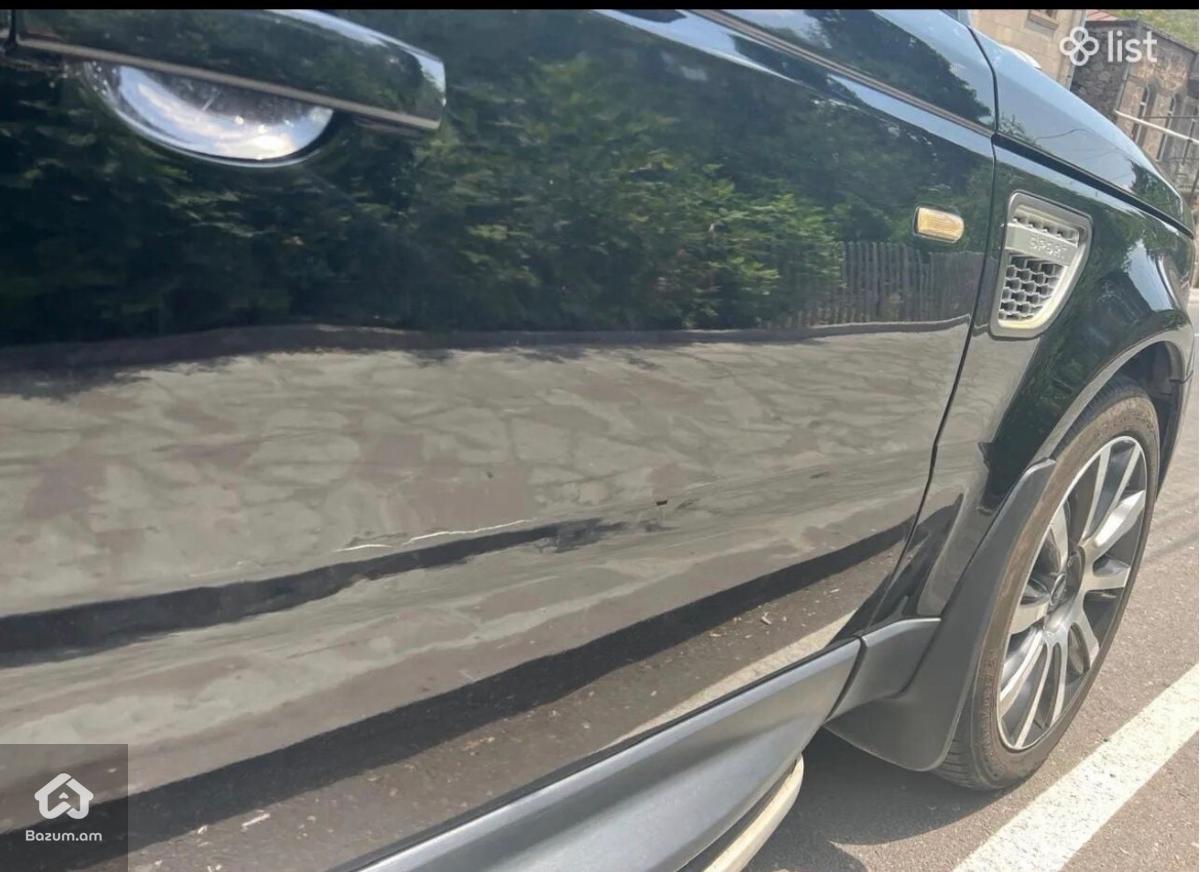 RANGE ROVER - image 1