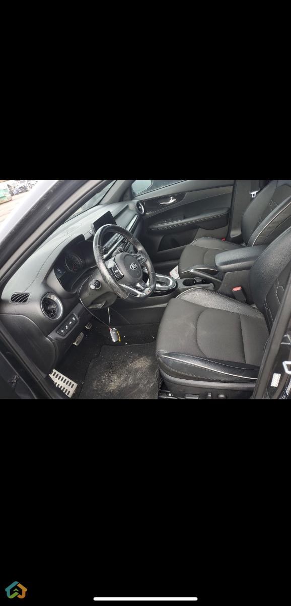 Kia forte gt line - image 10