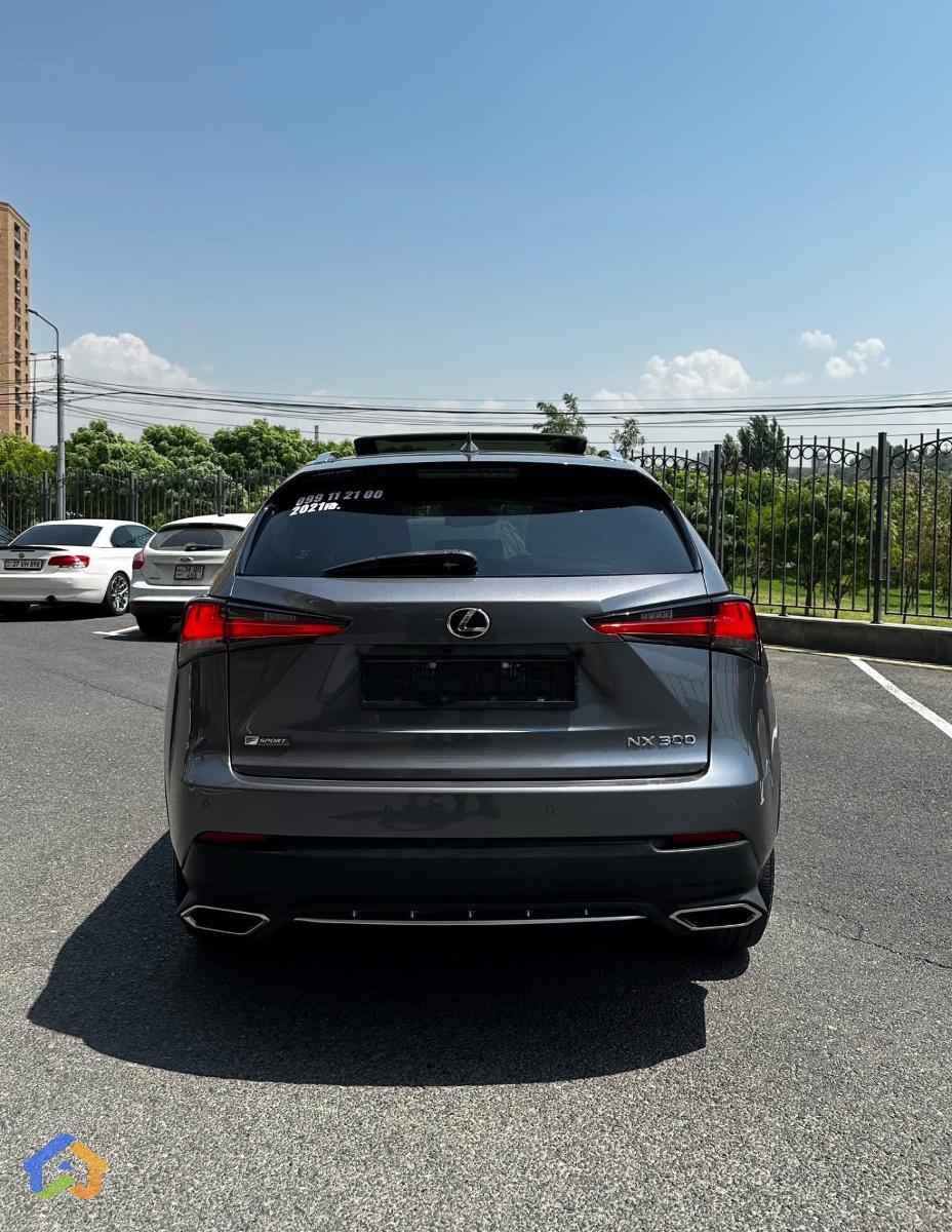 Lexus NX F Sport 2021 - image 7