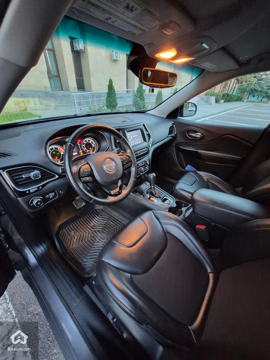 JEEP CHEROKEE 2019/2 2.4L - image 19