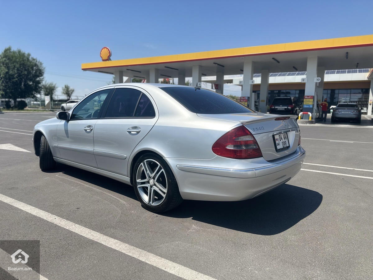 Mercedes-Benz E 240 2004 - image 8
