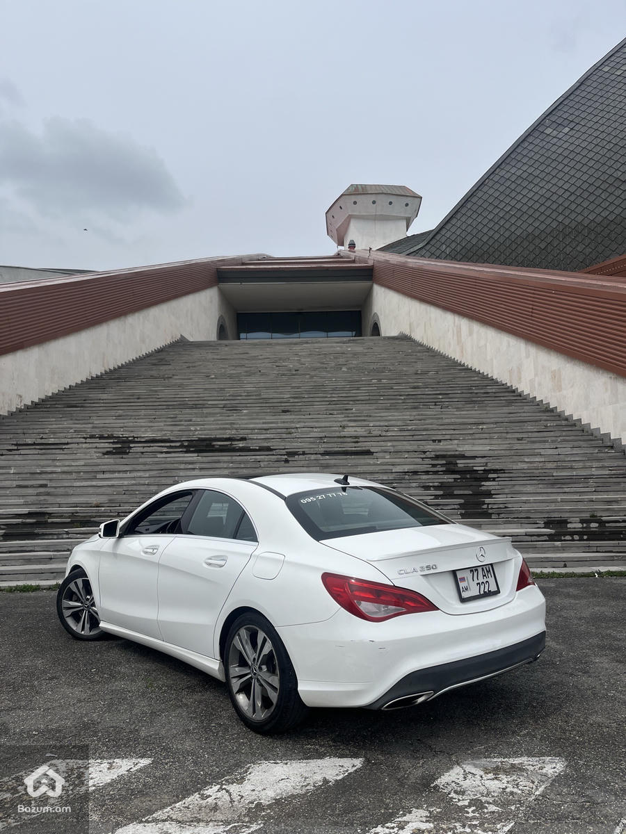 Mercedes CLA 250 AMG line - image 4