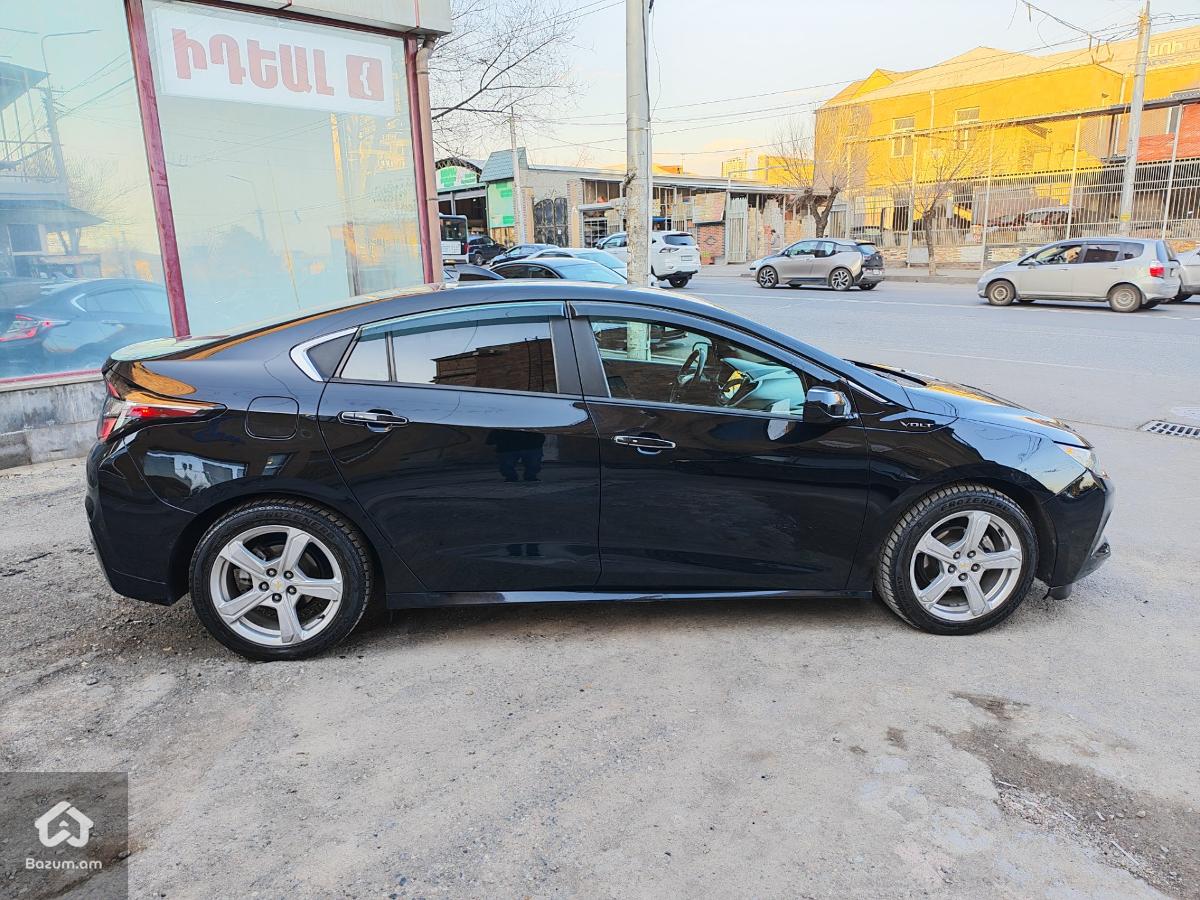 Chevrolet Volt 2 LT - image 6