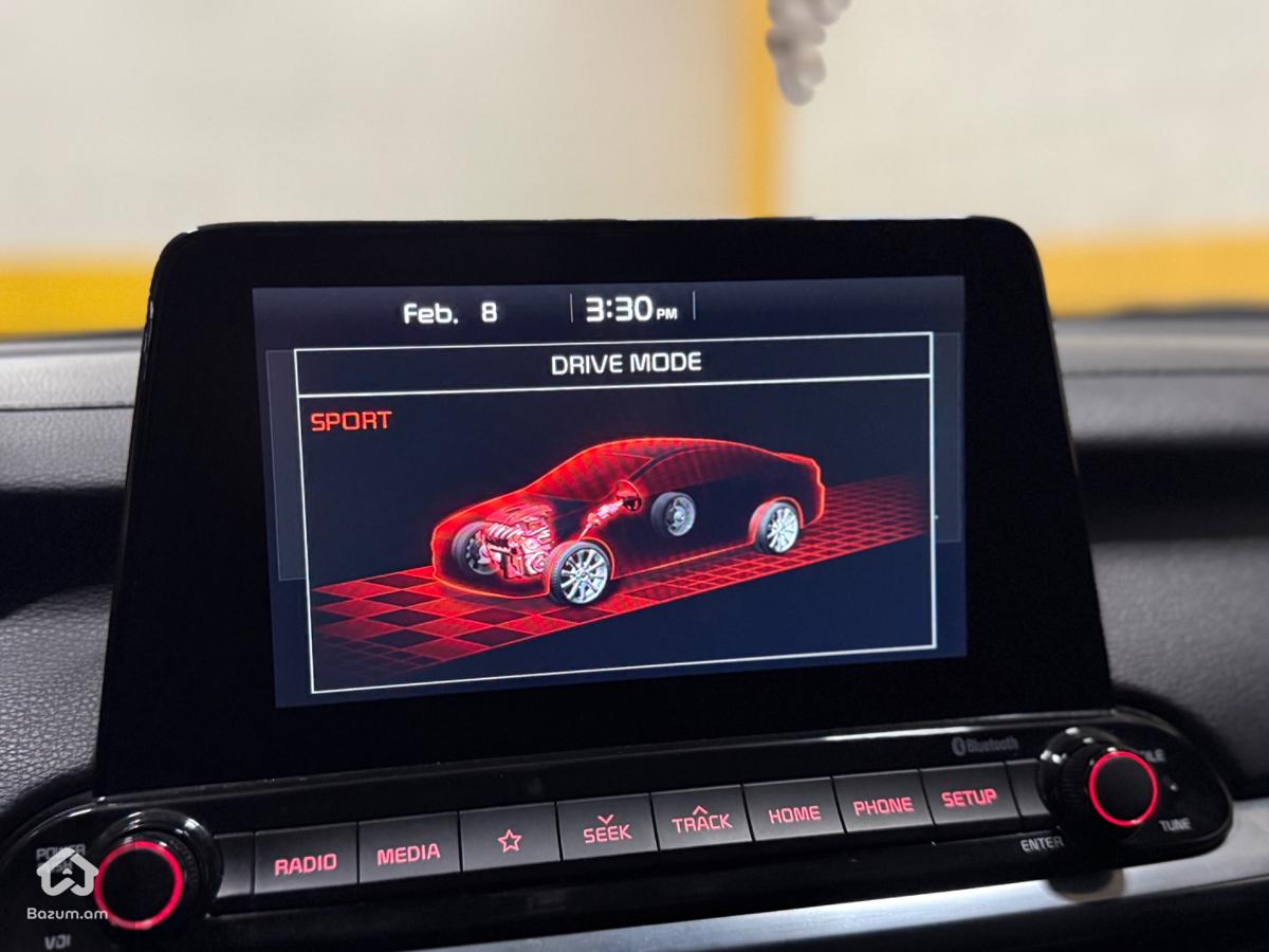 Kia Forte Gt-line - image 21