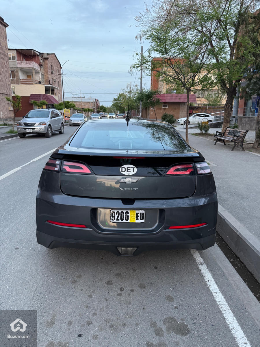 Chevrolet volt - image 6