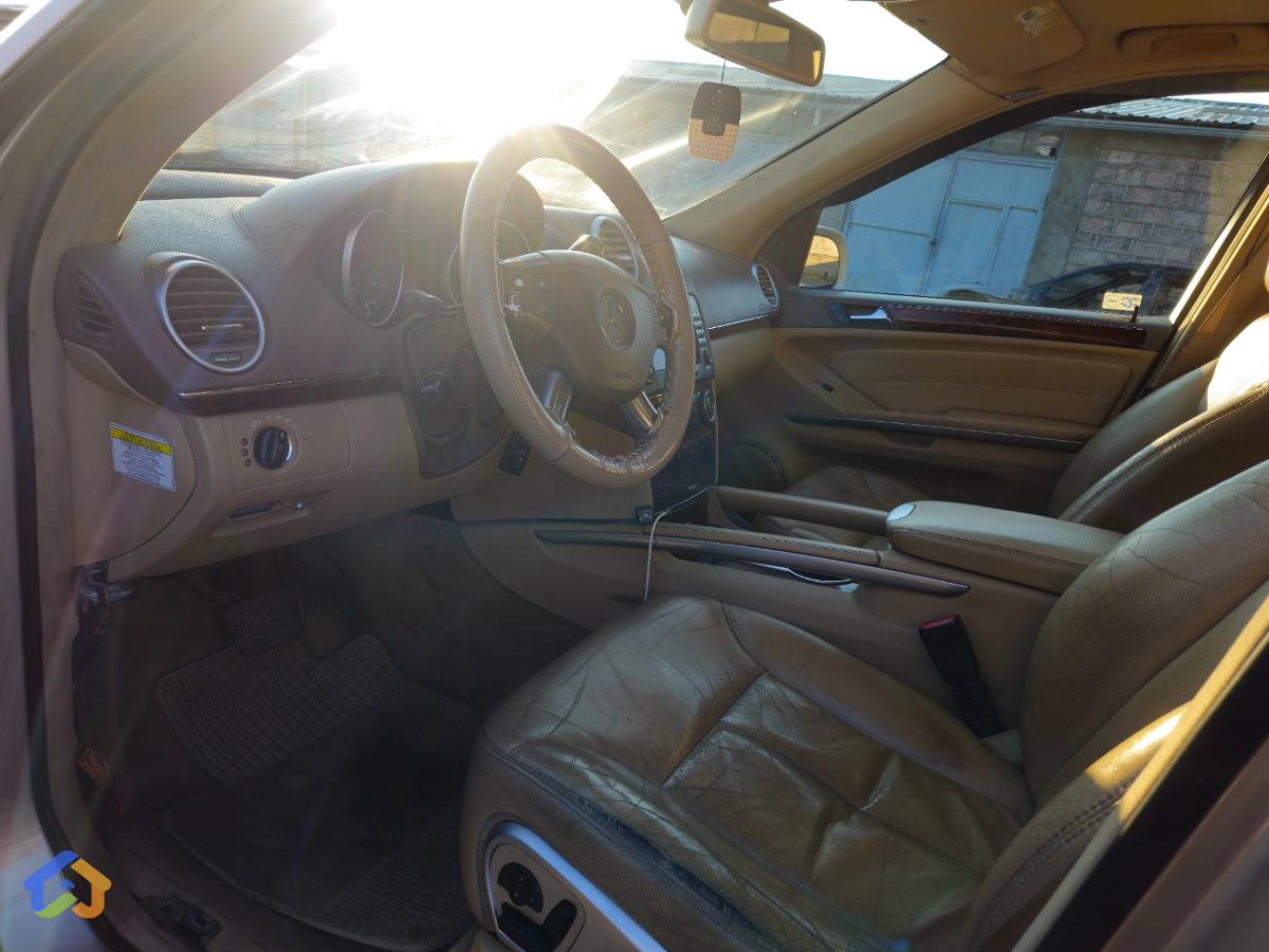 Mercedes benz GL450 - image 16