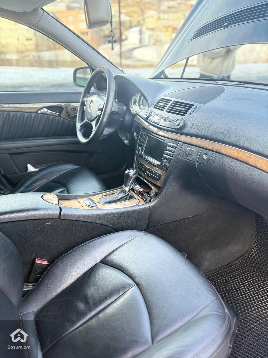Mersedes - image 13