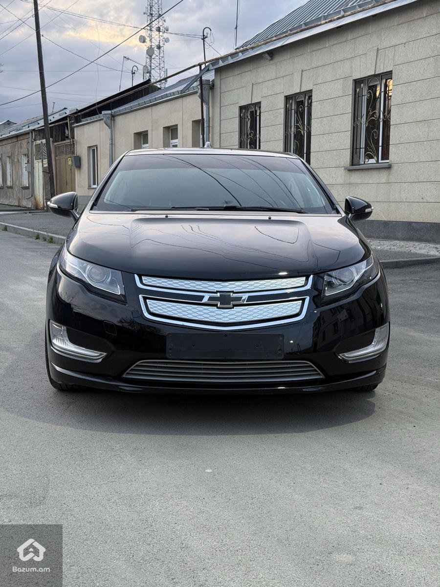 Chevrolet Volt - image 2