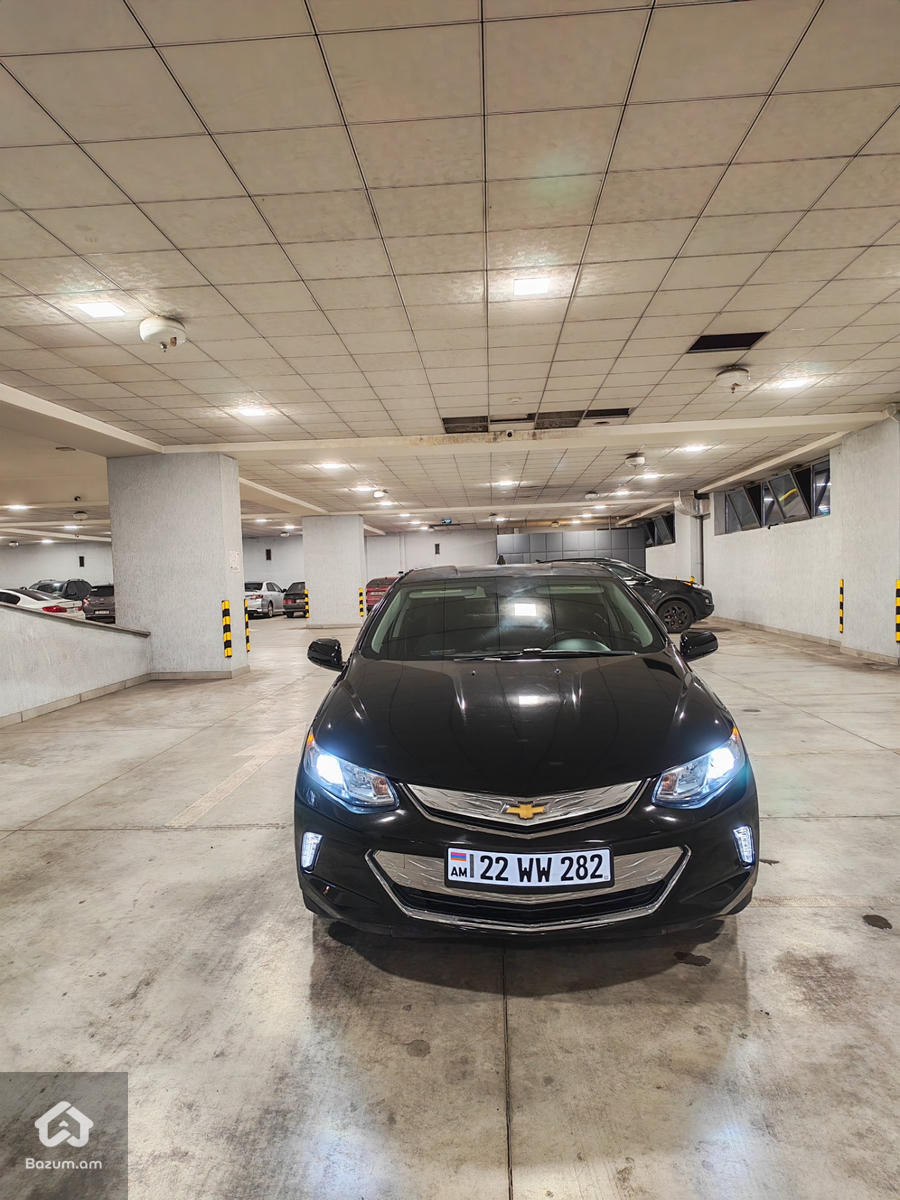 Chevrolet Volt 2 LT - image 3