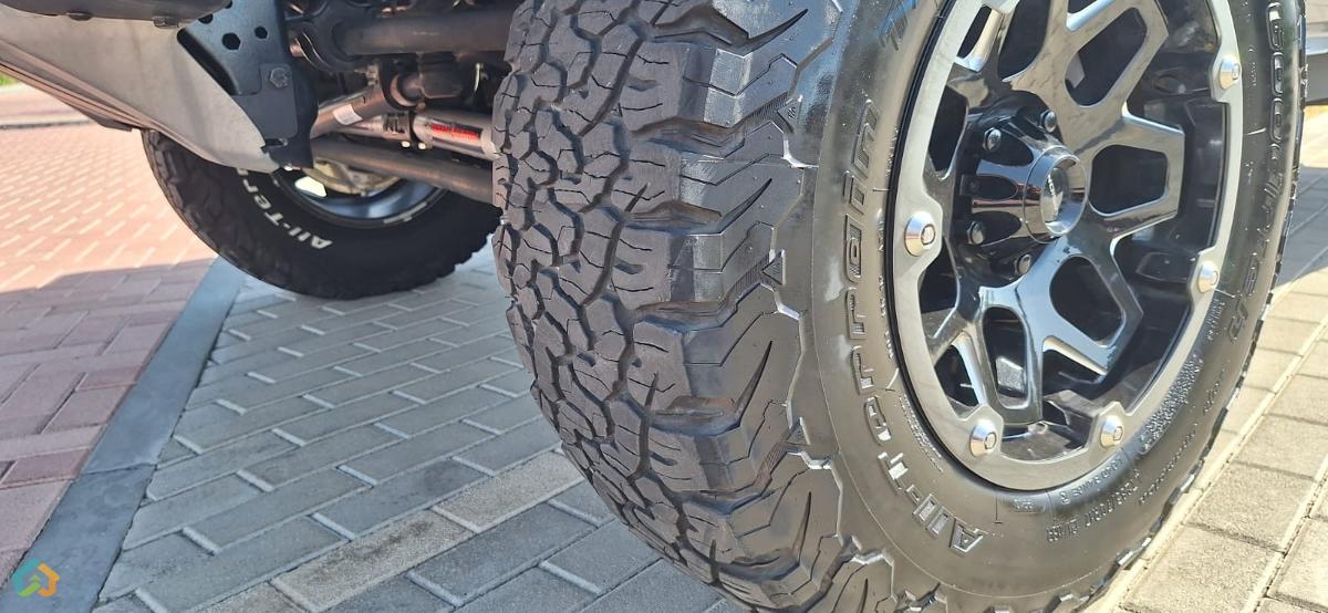 Jeep Wrangler  - image 6