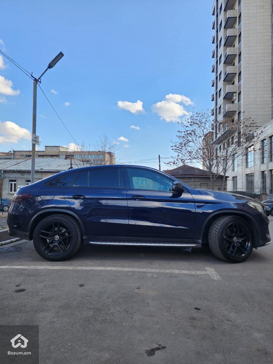 GLE 4.3 amg coupe - image 3
