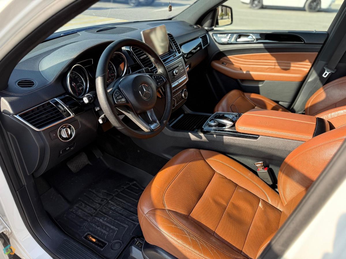 Mercedes GLE coupe - image 6