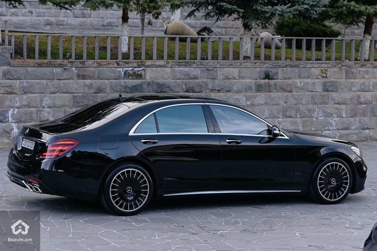 Mercedes S Class - image 8