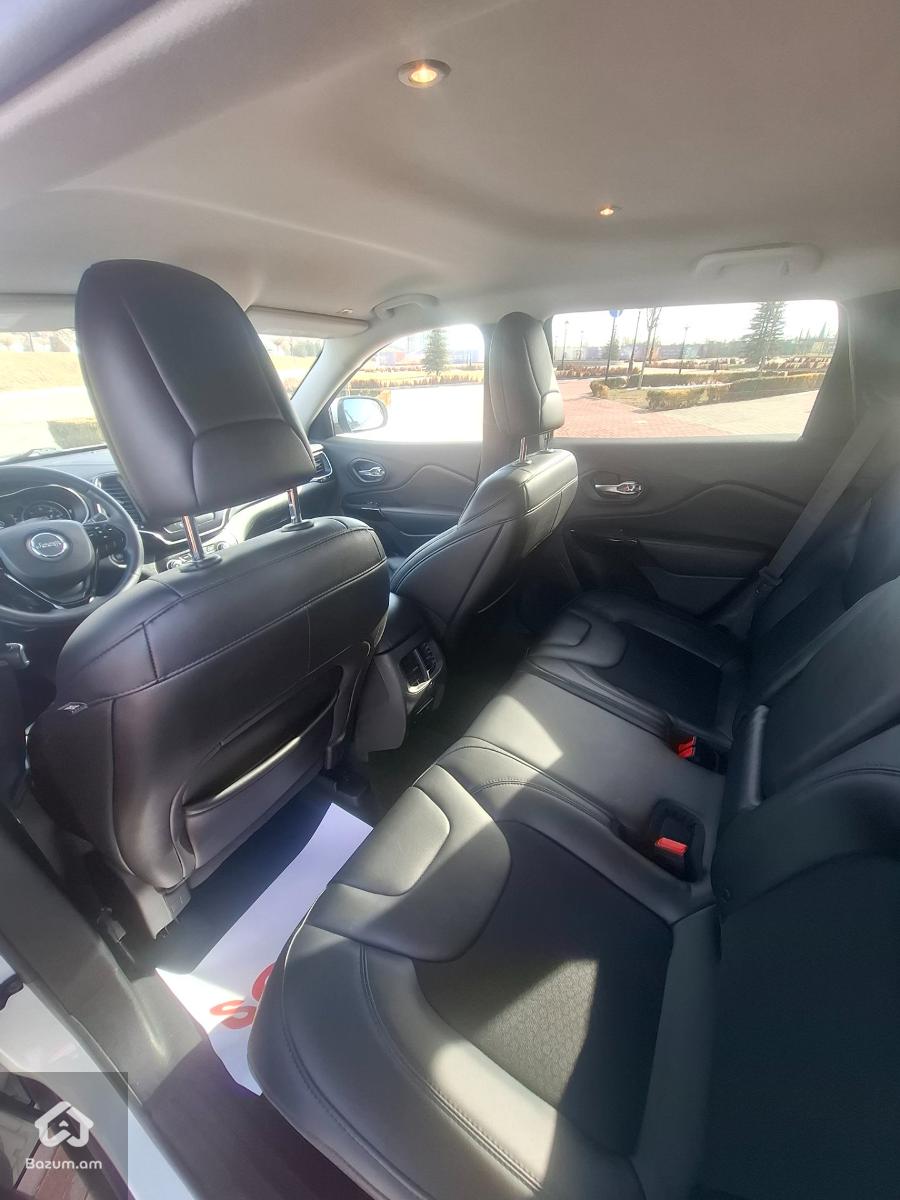 Վաճառվում է JEEP CHEROKEE ALTITUT  - image 10