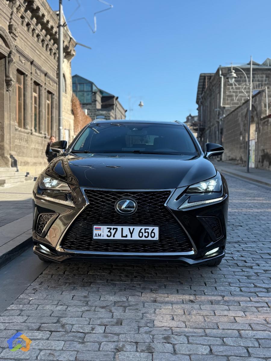 Lexus NX300 F Sport - image 1