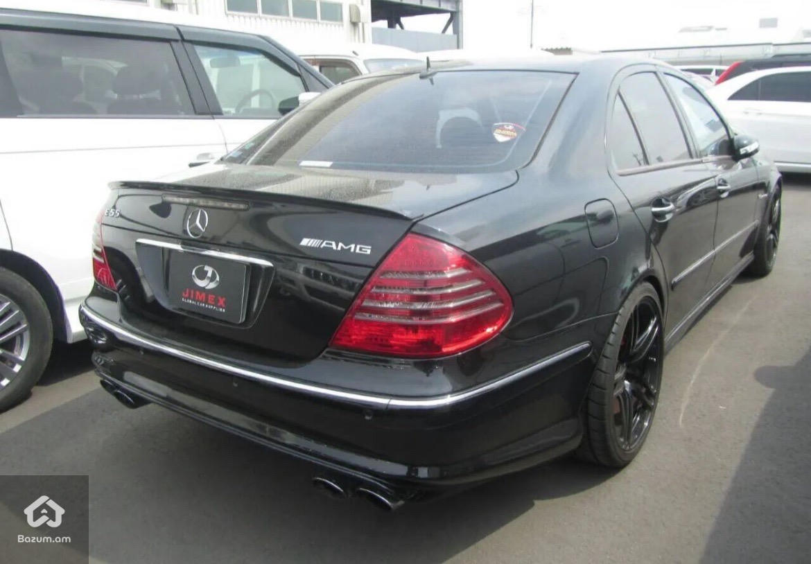 Mercedes E55 AMG compressor  - image 2