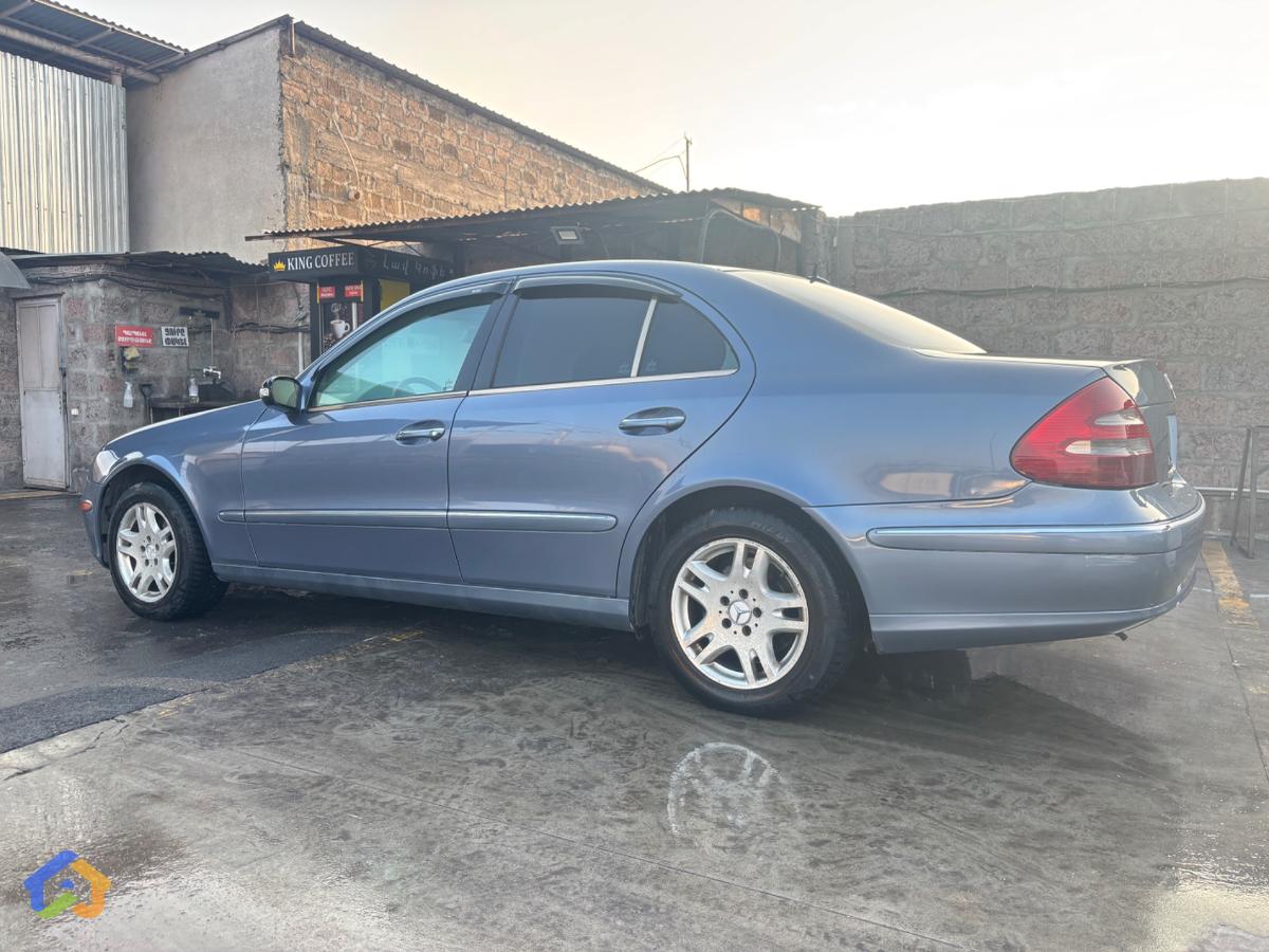 Mercedes w211 3,2  - image 2