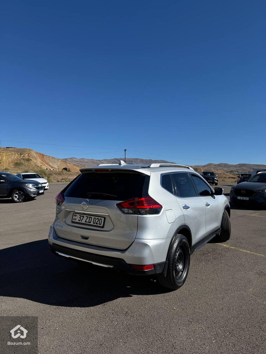 Մարդատար Ավտոմեքենա - image 6