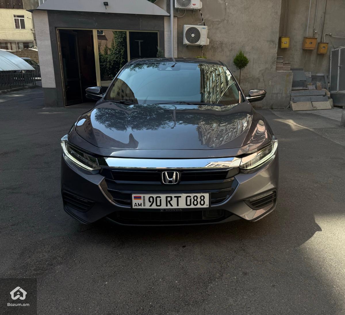 Honda Insight - image 16