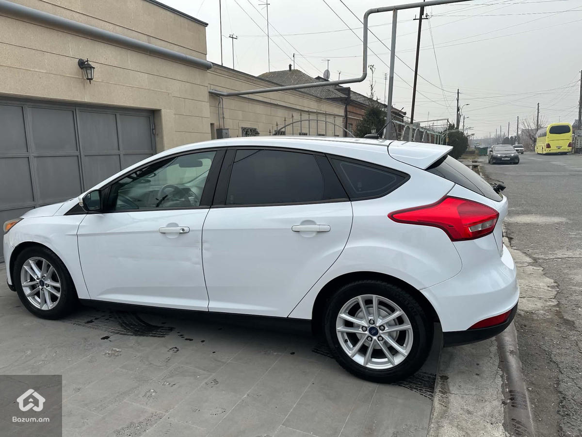 FORD FOCUS - image 2
