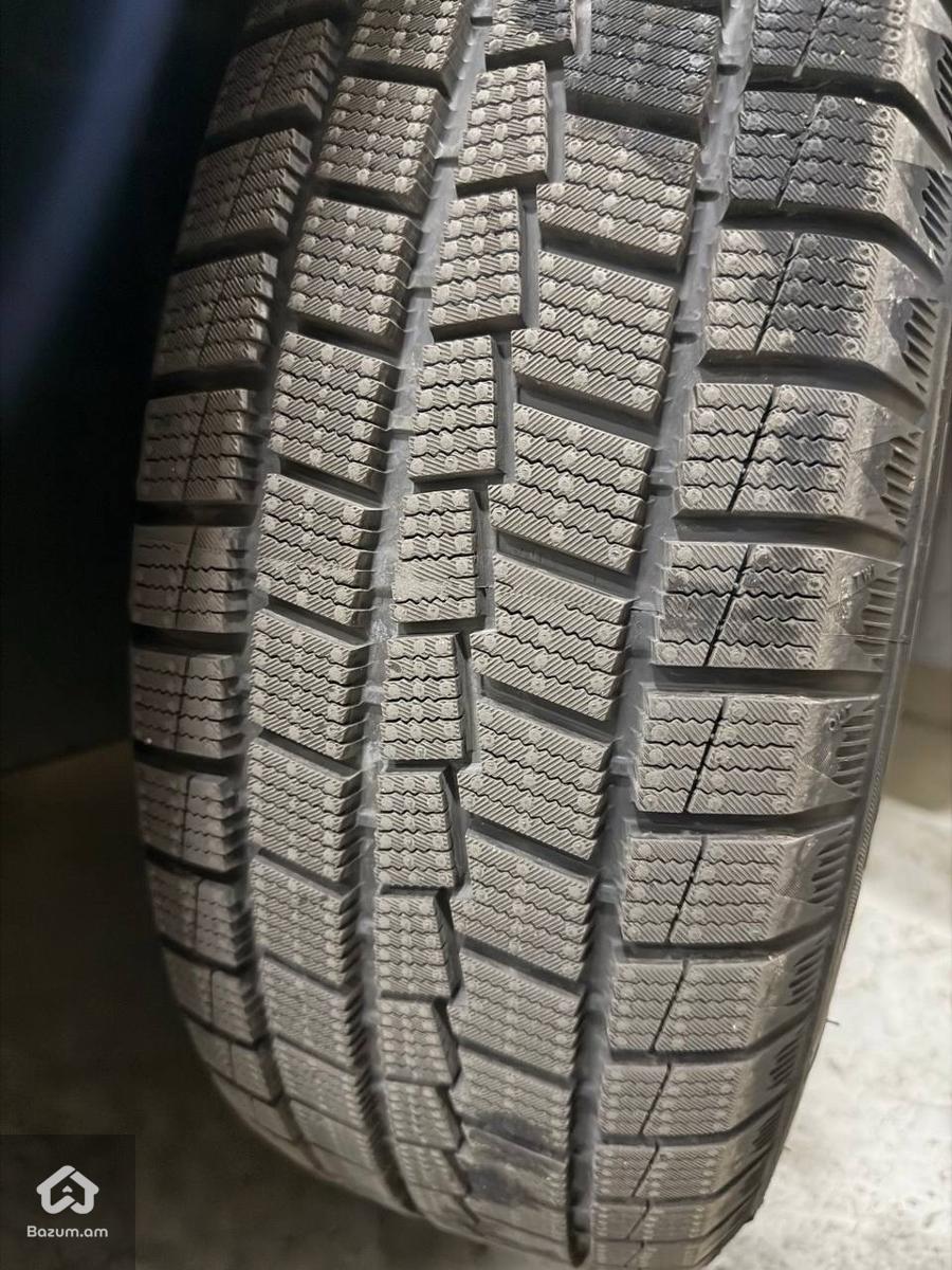 Hyundai Elantra - image 6