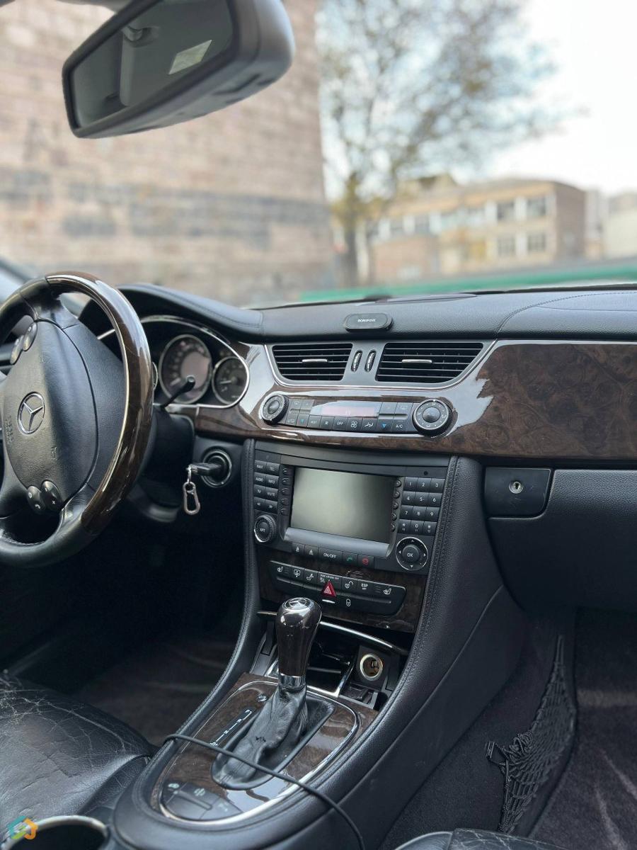 Mercedes benz cls 500 - image 11
