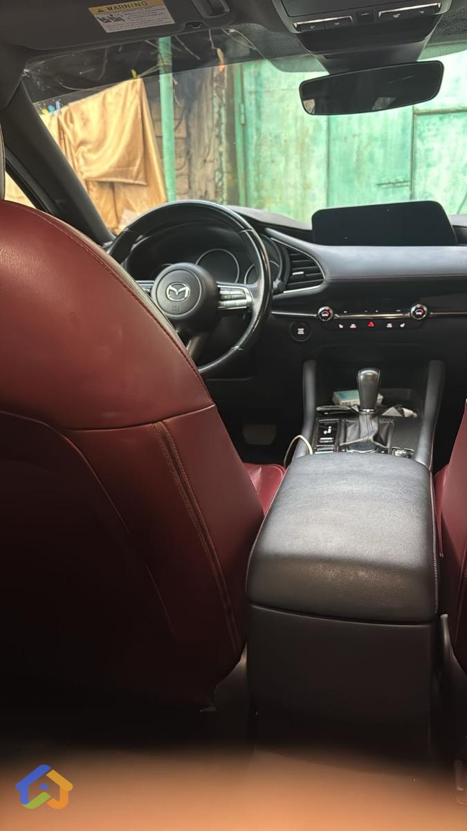 Mazda 3 Preffered Carbon Edition - image 7