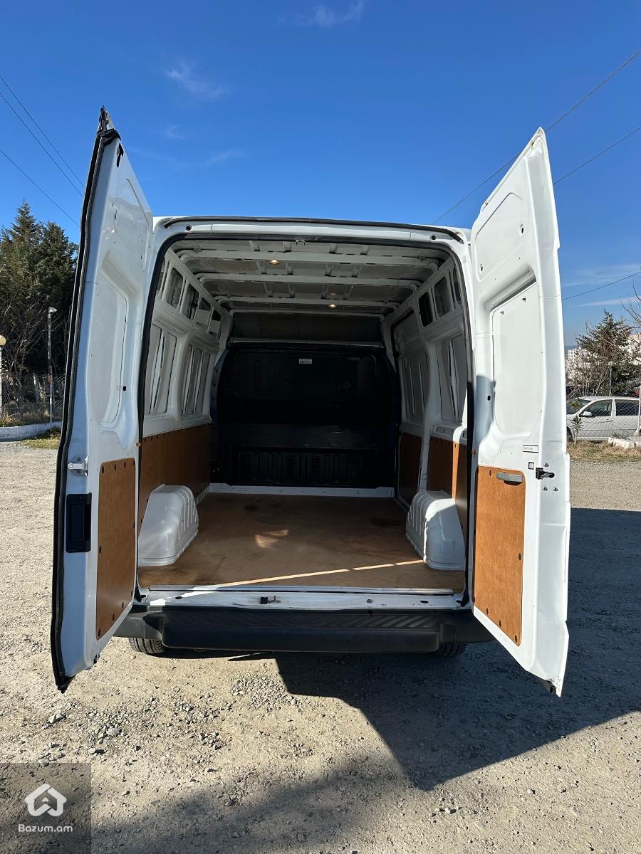 FORD TRANSIT TREND FULL - image 9