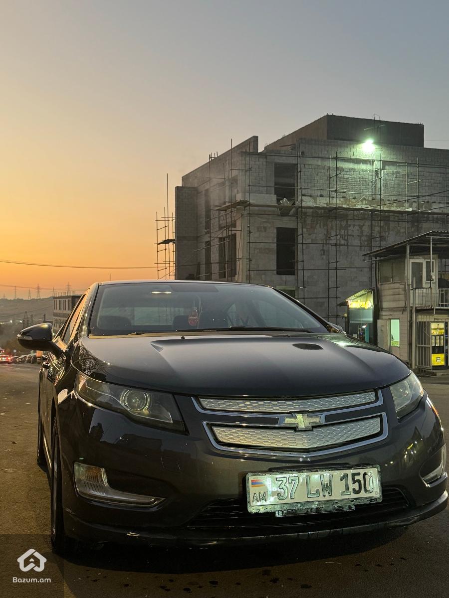 Chevrolet Volt 1 - image 2