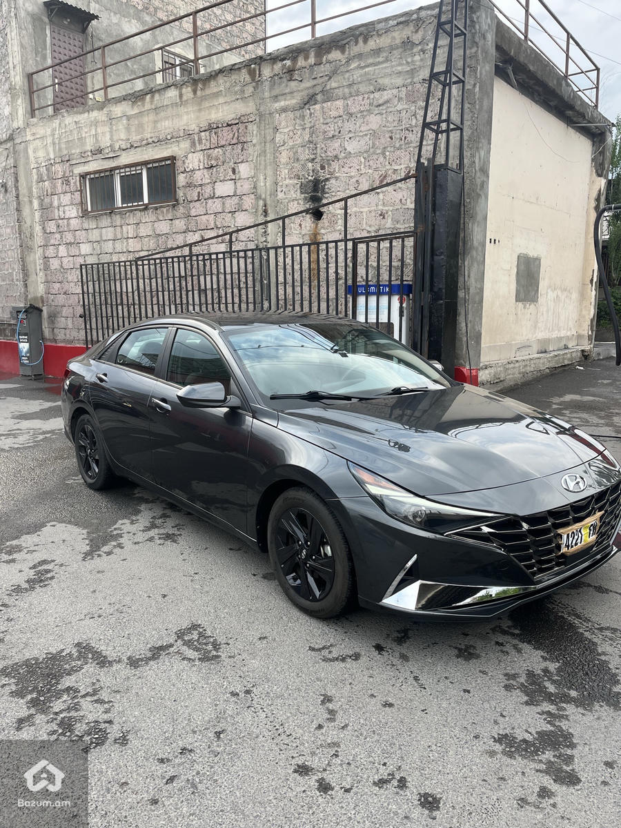 Hyundai Elantra 2022 SEL - image 7