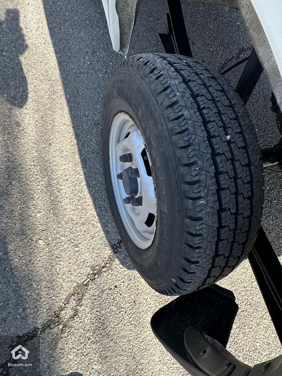 FORD TRANSIT 2.4 125🐎 - image 10