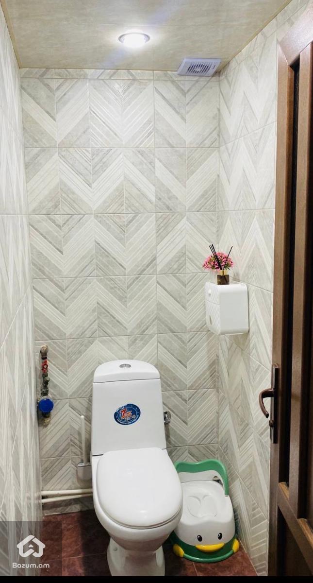 3 սենյականոց բնակարան Արցախի պողոտայում - image 24