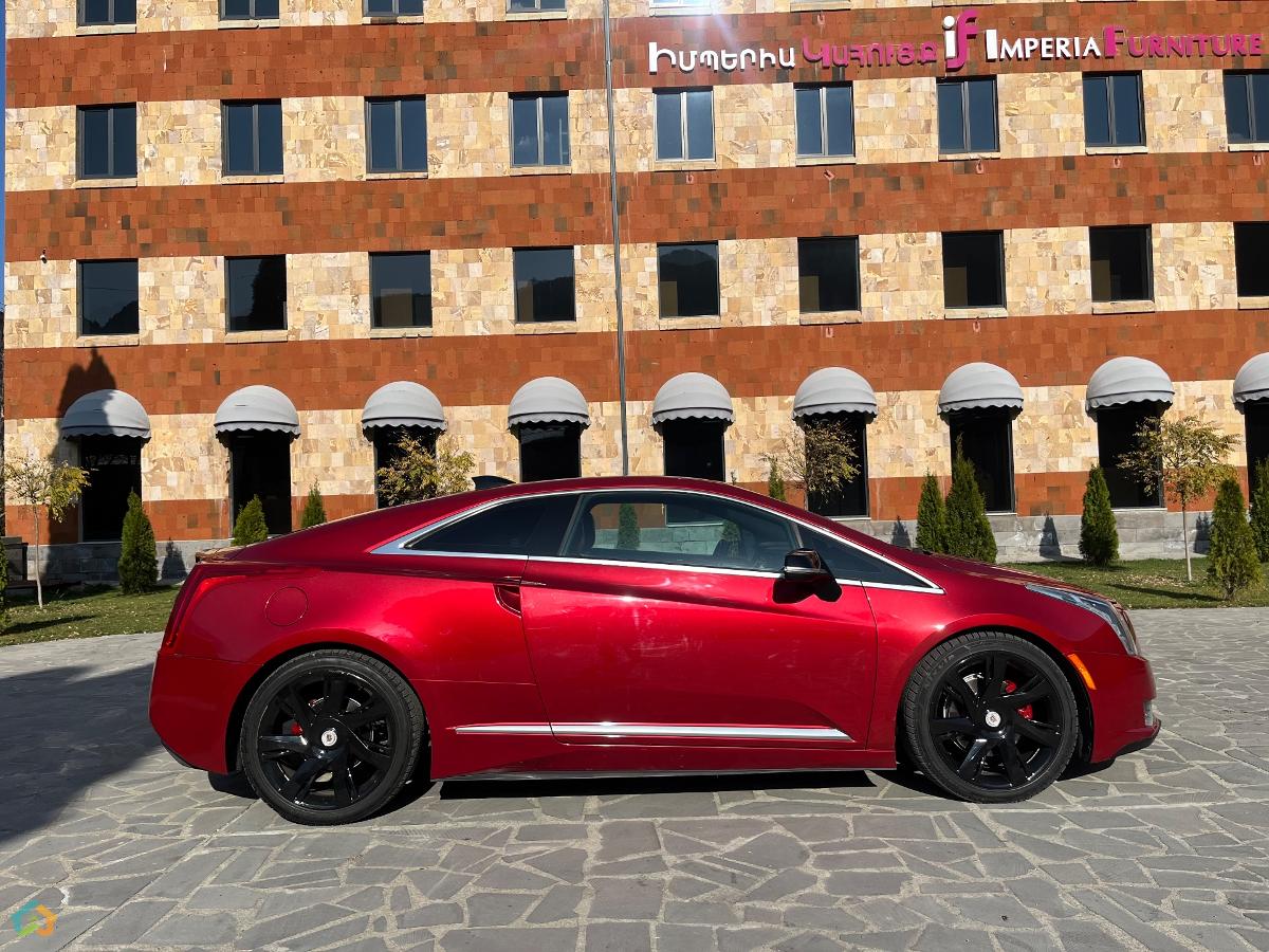 CADILLAC ELR - image 8
