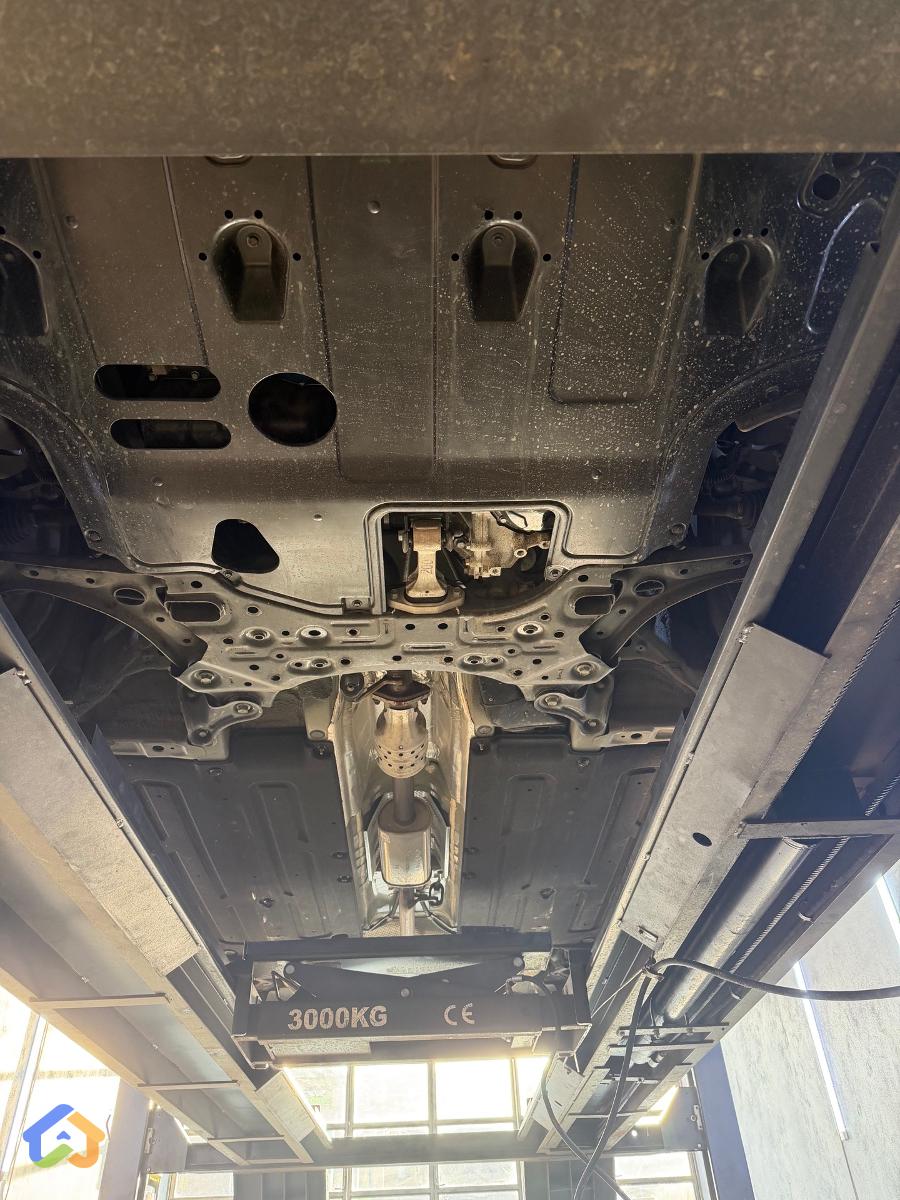 KIA FORTE GT LINE - image 11