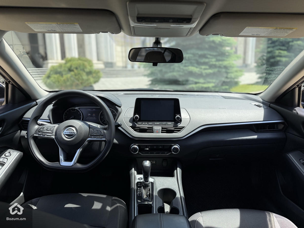 Nissan Altima 2020 - image 5