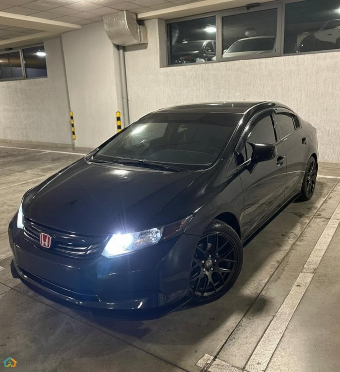 Honda civic - image 8