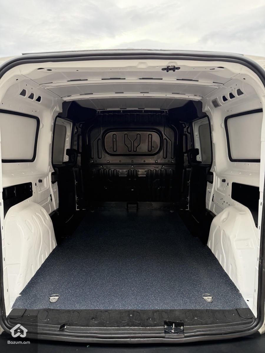 RAM PROMASTER CITY - image 16