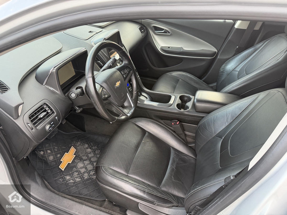 Chevrolet Volt 2014 - image 8