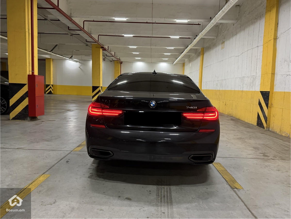BMW 740 2017 - image 19