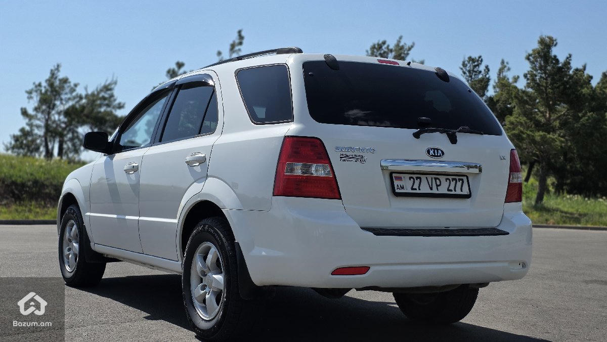 Kia Sorento - image 7