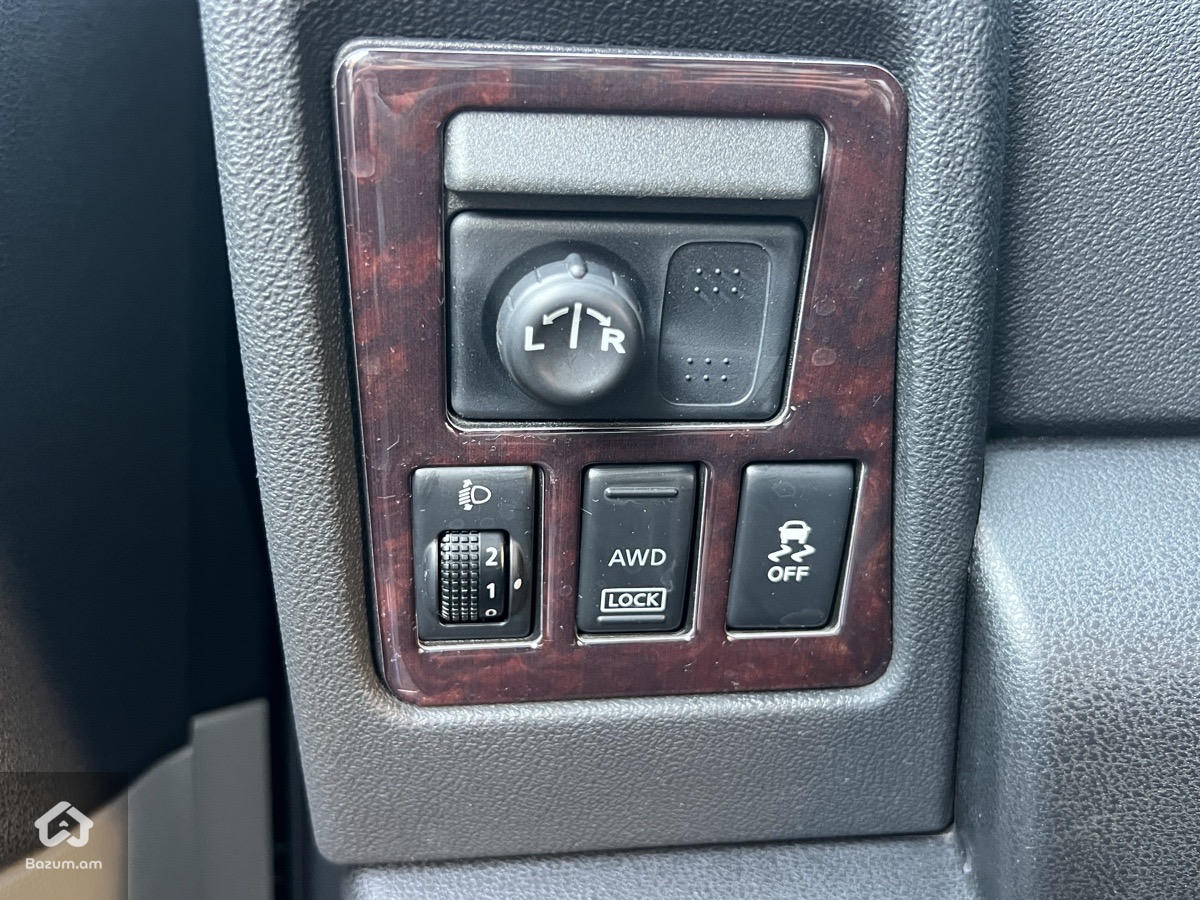 Nissan Rogue  - image 17