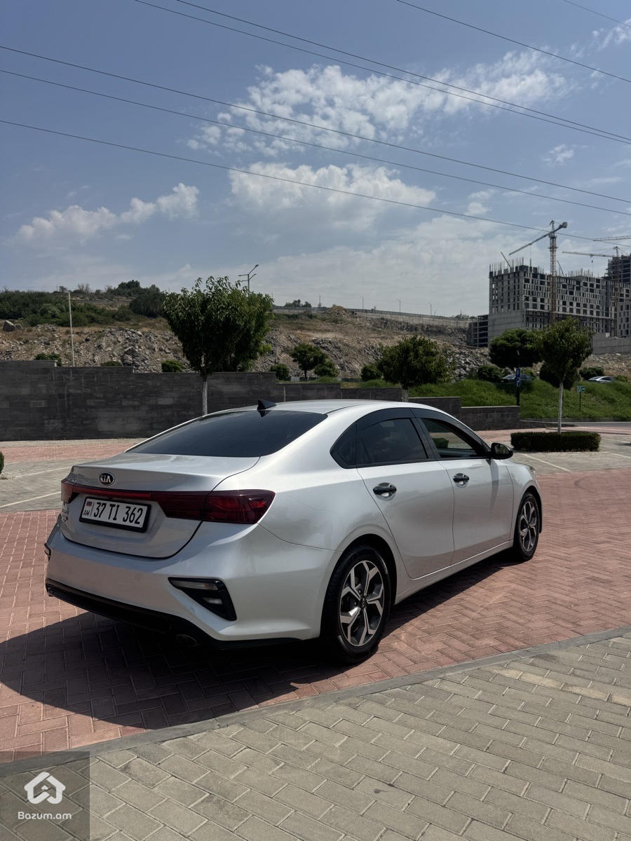 KIA FORTE - image 6