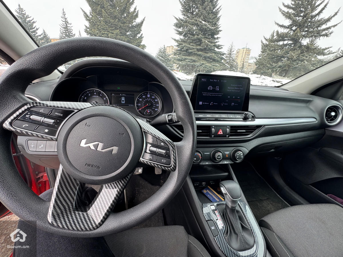 Kia Forte LXS 2022 TIV - image 8