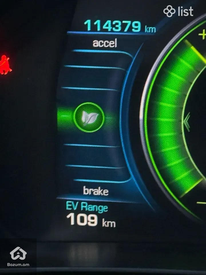 Chevrolet Volt 2 - image 4