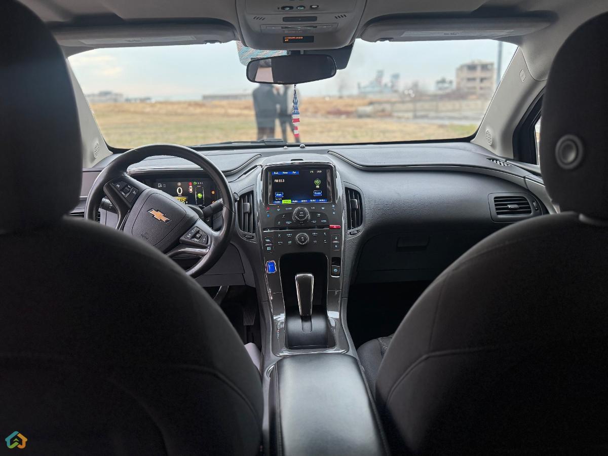 Chevrolet Volt - image 8