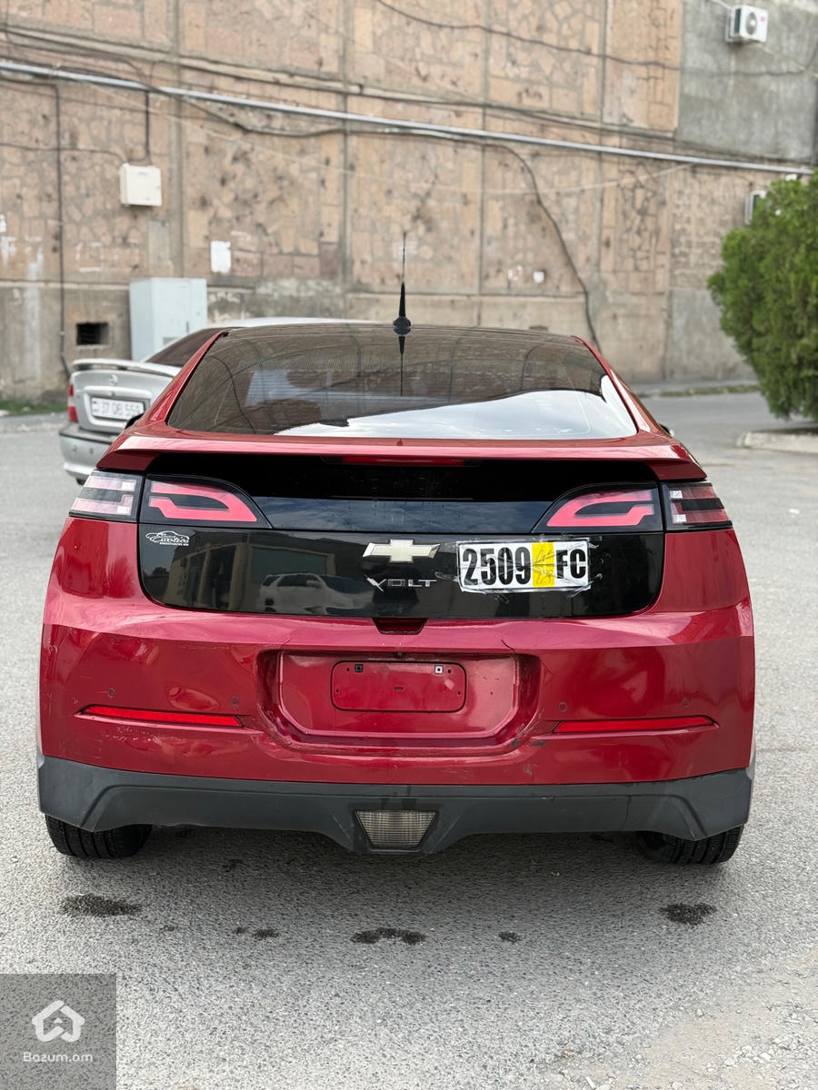 Chevrolet Volt 1 - image 2