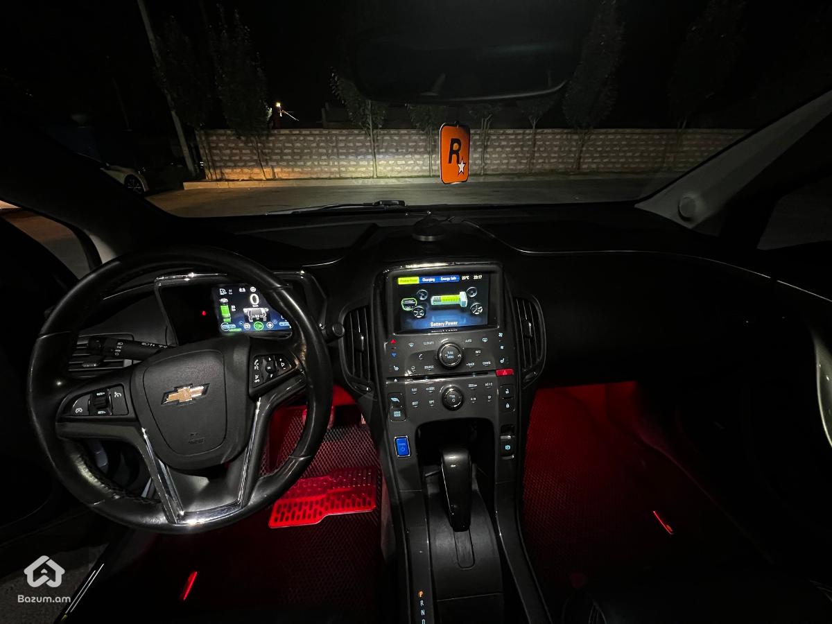 Chevrolet Volt 2014 premier - image 10