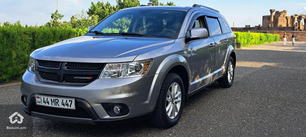 DODGE JOURNEY SXT - image 2